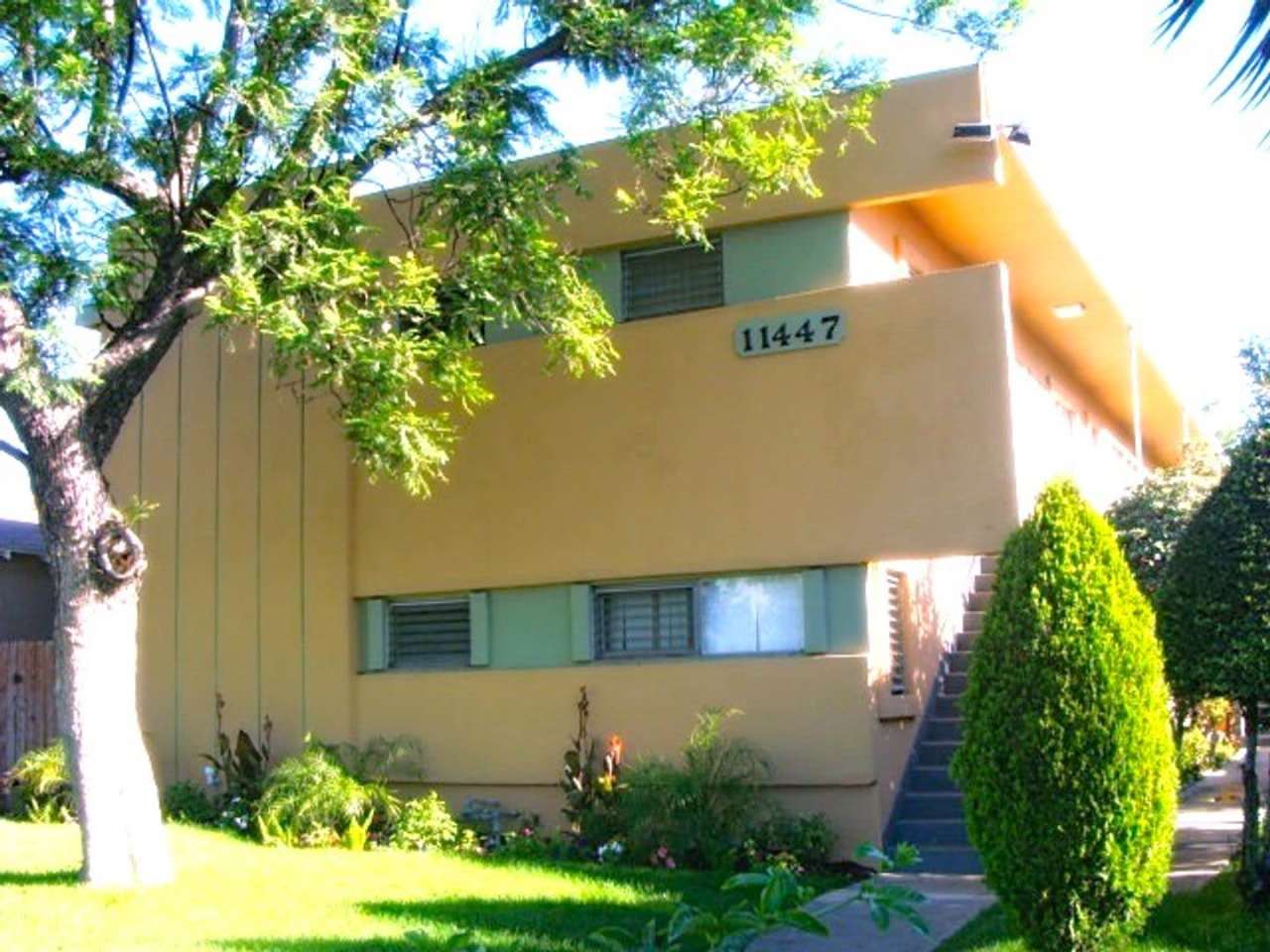 11447 Tiara St.