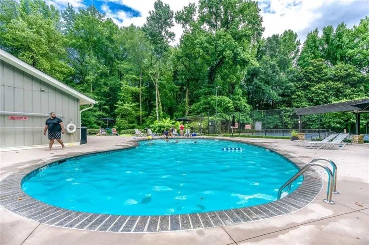 Room in 2 Bedroom Home at Palmyra Dr