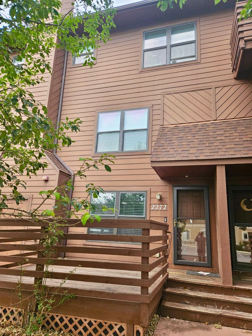 Great 2 bedroom condo in Old Colorado City!