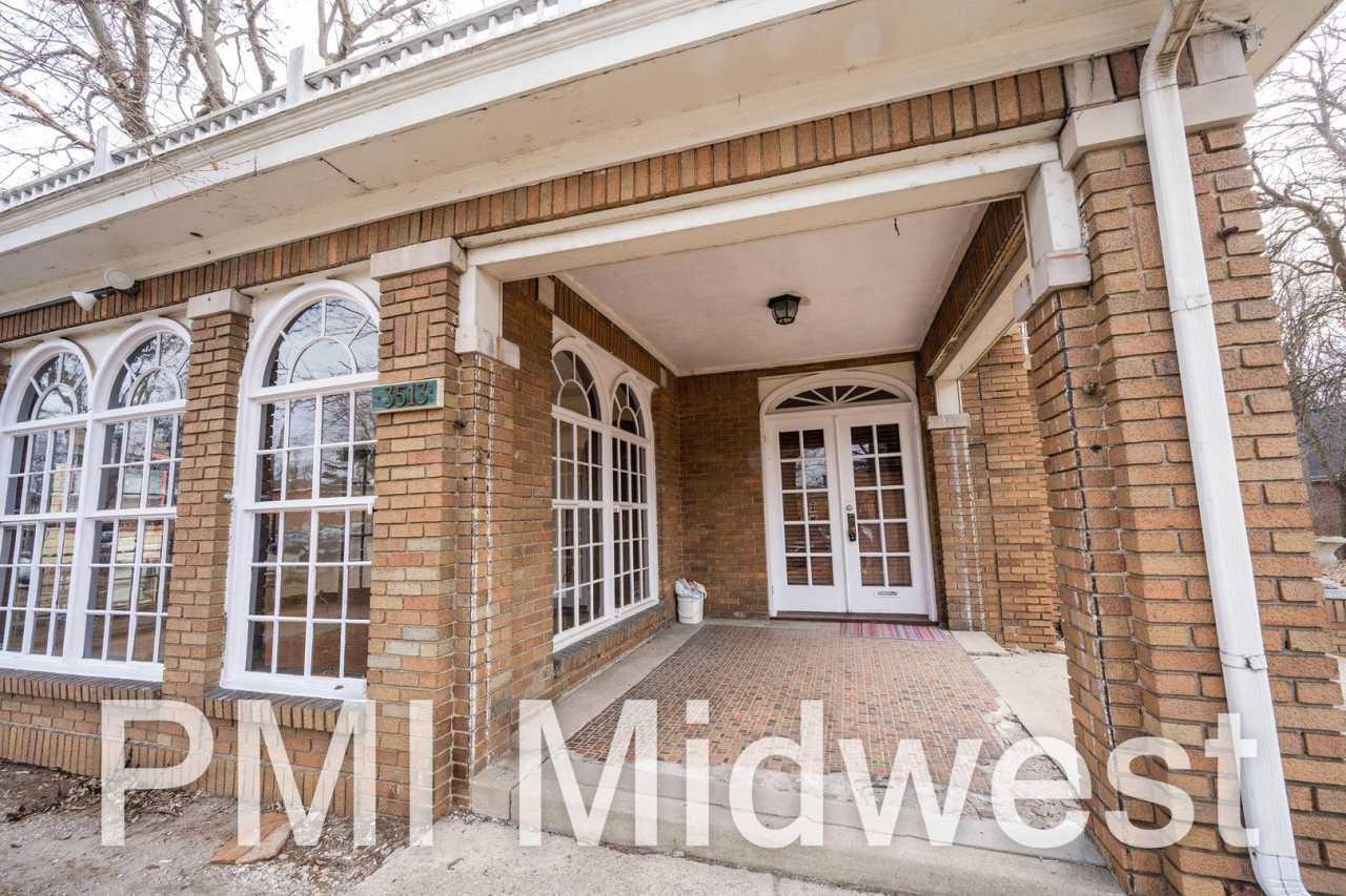 3505-3513 Pennsylvania St