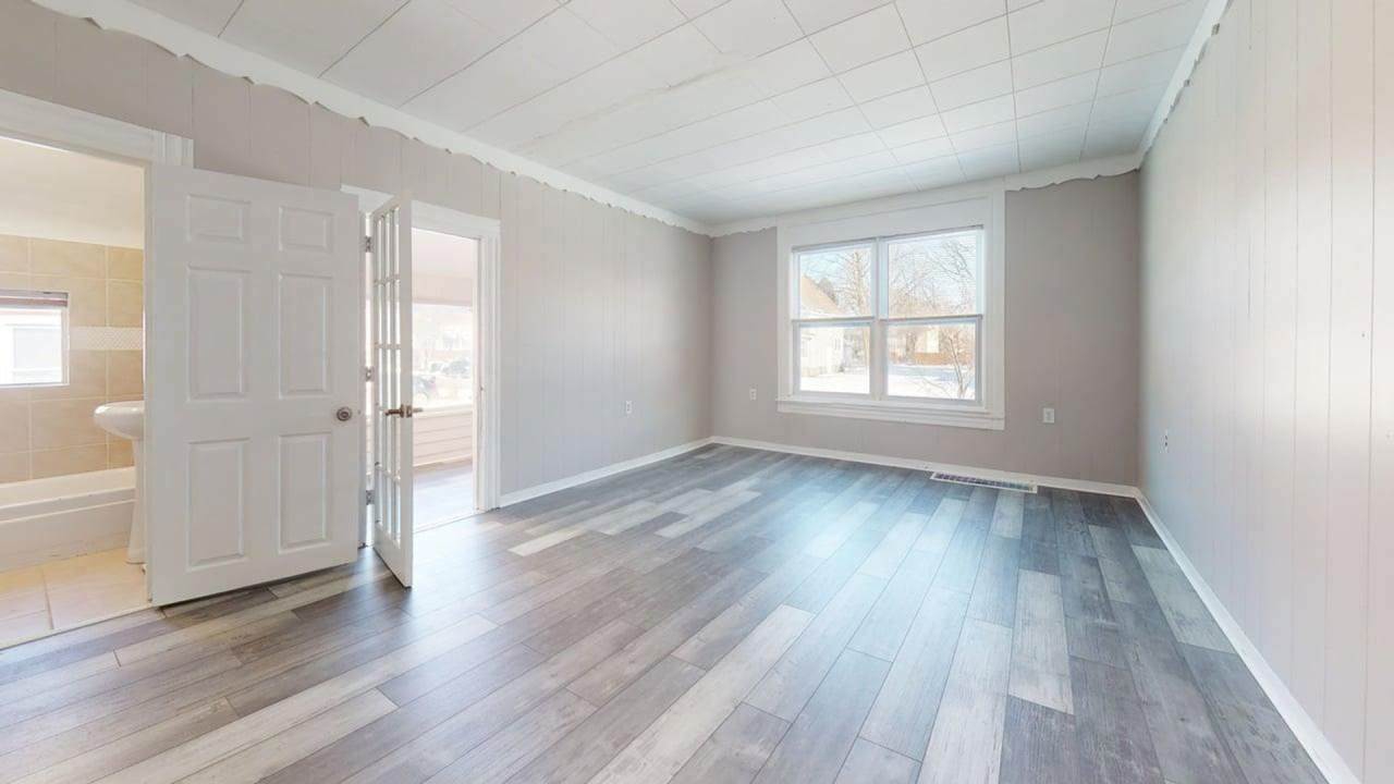 Renovated 2-Bedroom, 2-Bathroom Home – Cleveland, OH