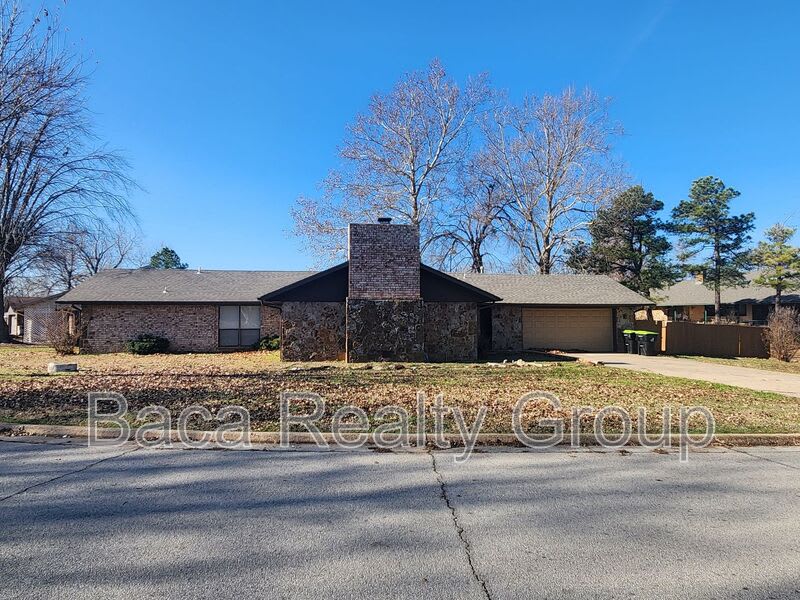 1811 Brookside Drive