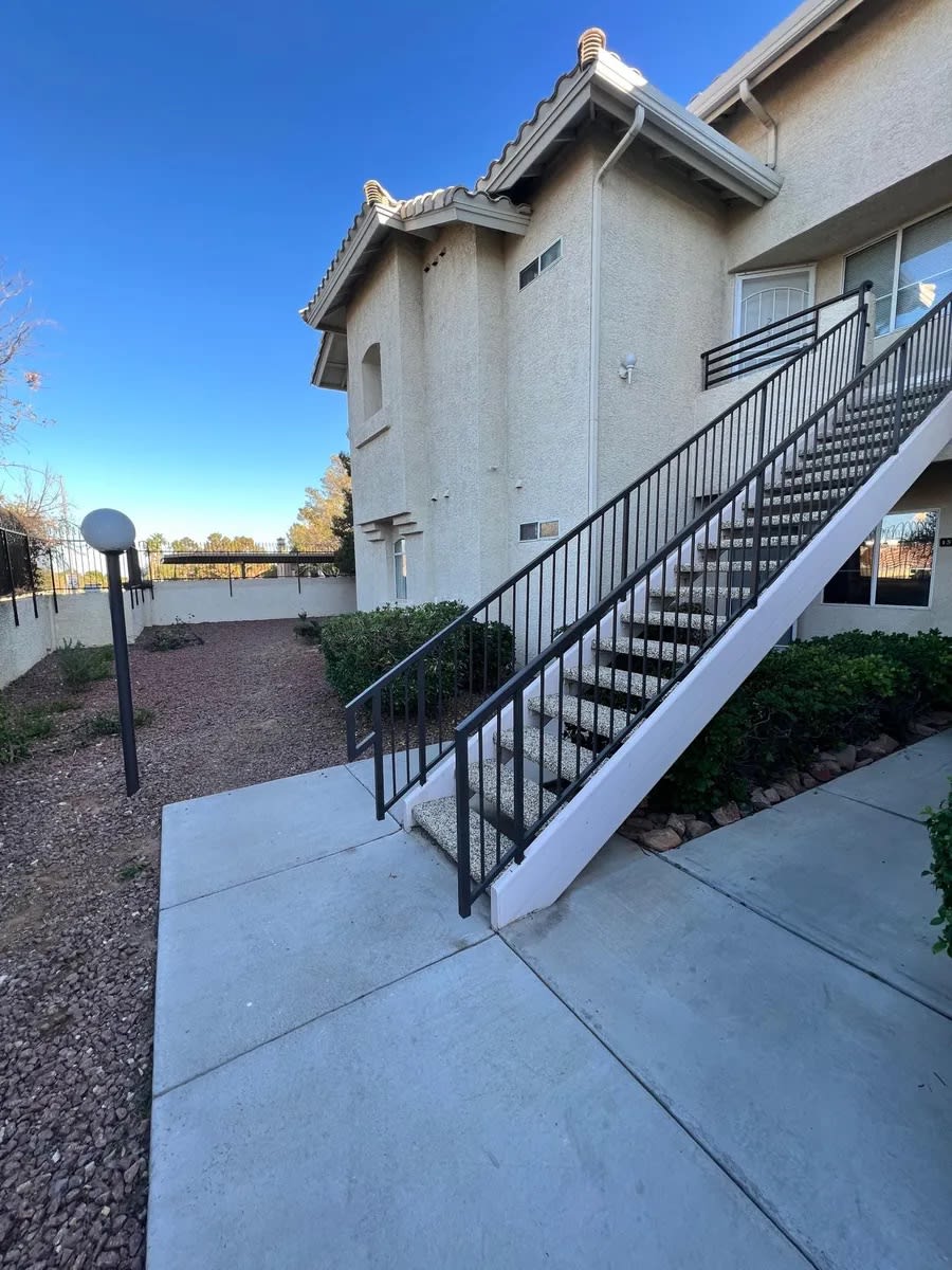 3320 South Fort Apache Road - 1Unit 131