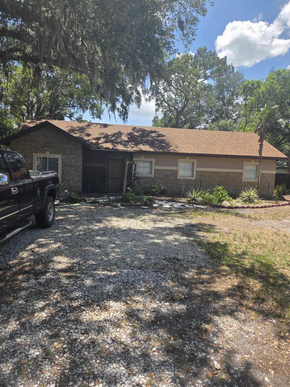 2804 South Park Avenue