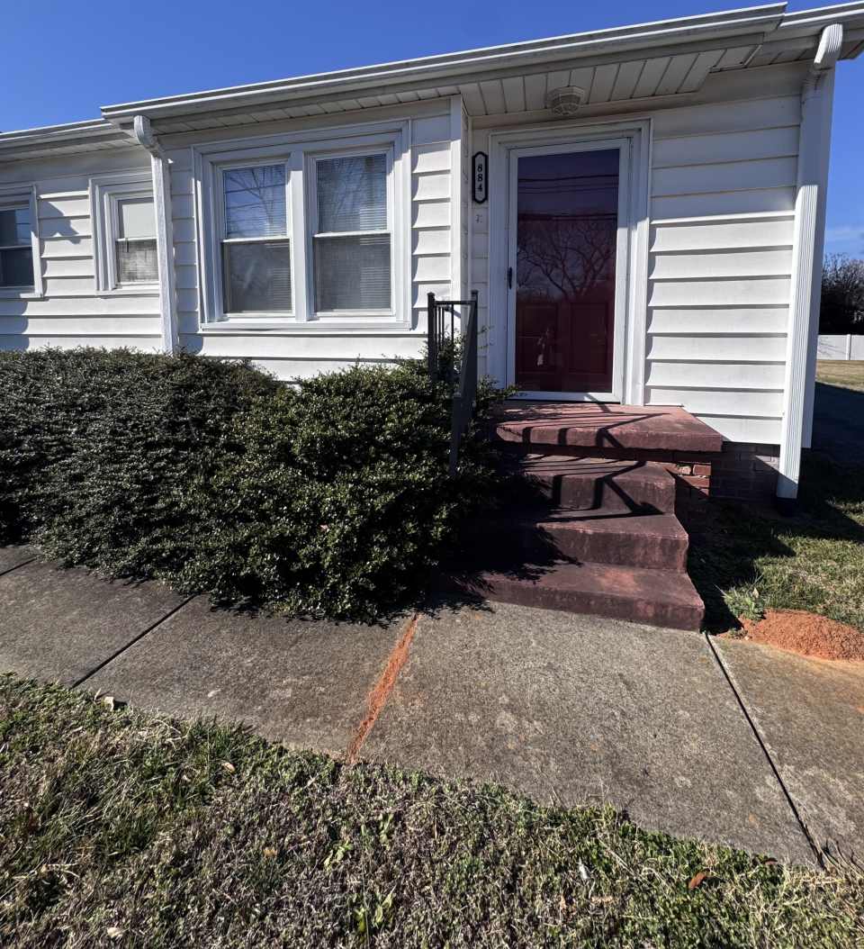 884 Old Charlotte Road