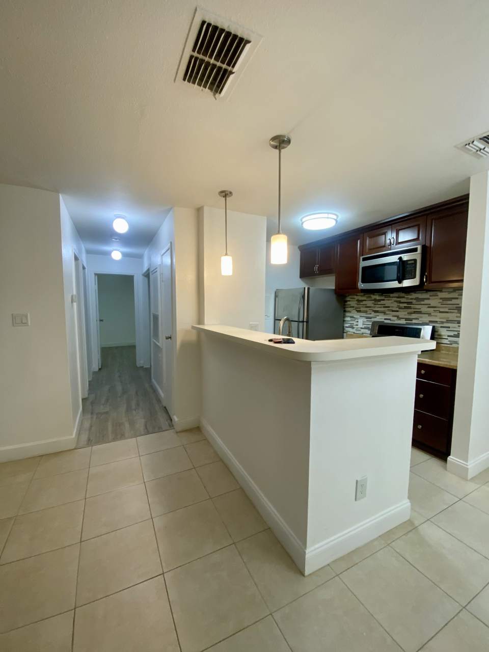 1400 Gandy Boulevard North