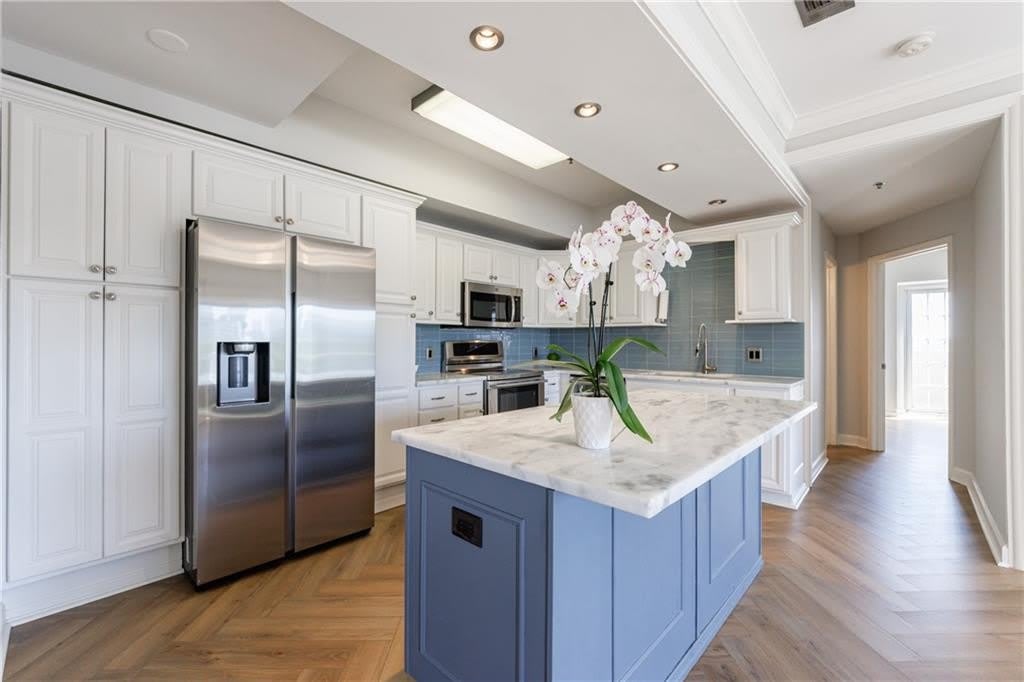 2161 Peachtree Road NE