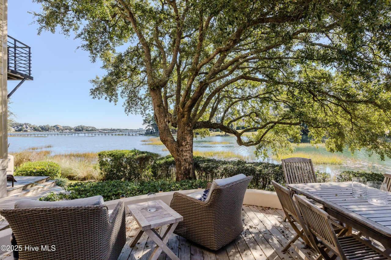 345 Bradley Drive unit: 16