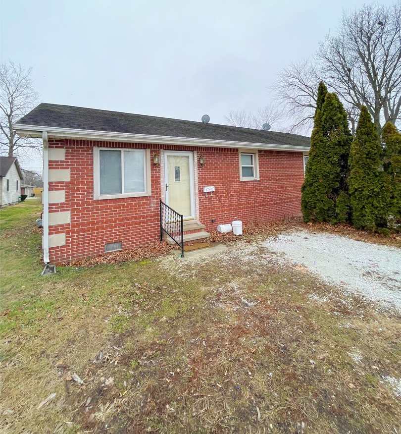 Well-Maintained 2 Bedroom!