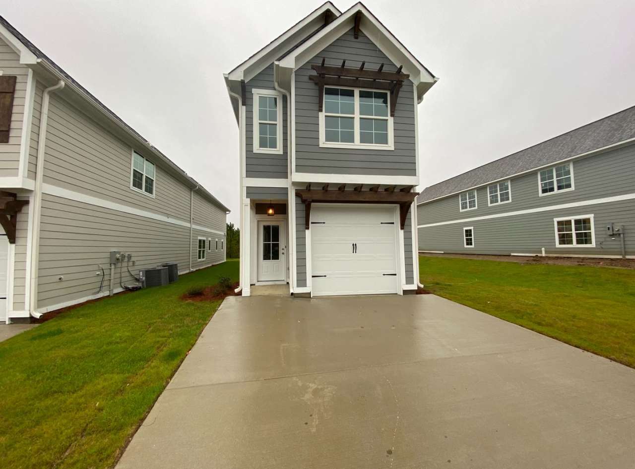 Home for Rent in Calera, AL!!! Available to View with 48 Hour Notice!!!