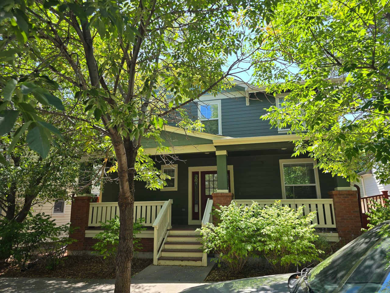 AVAILABLE NOW! BRADBURN VILLAGE CRAFTSMAN HOME