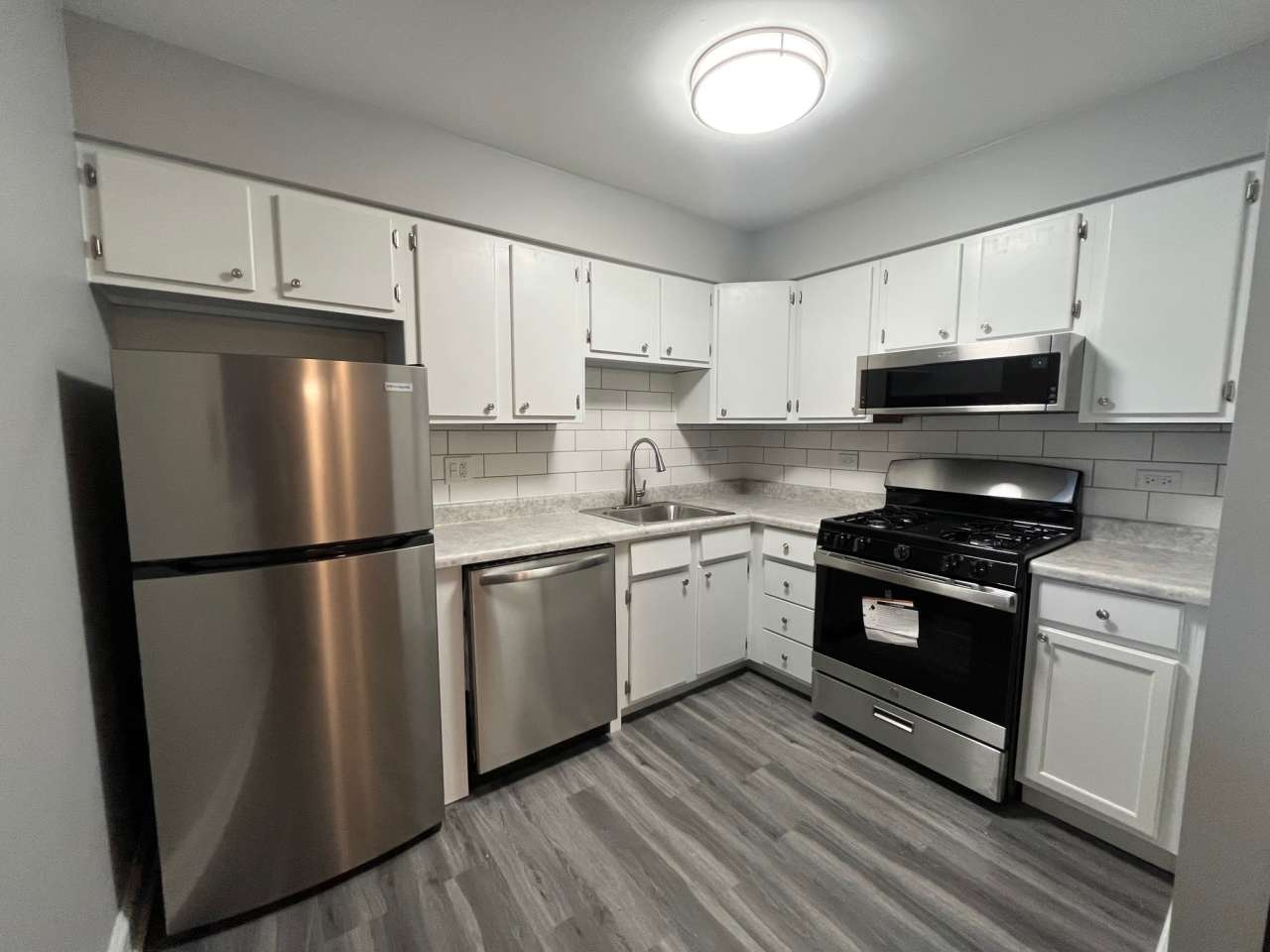 200 Second Street#2A3