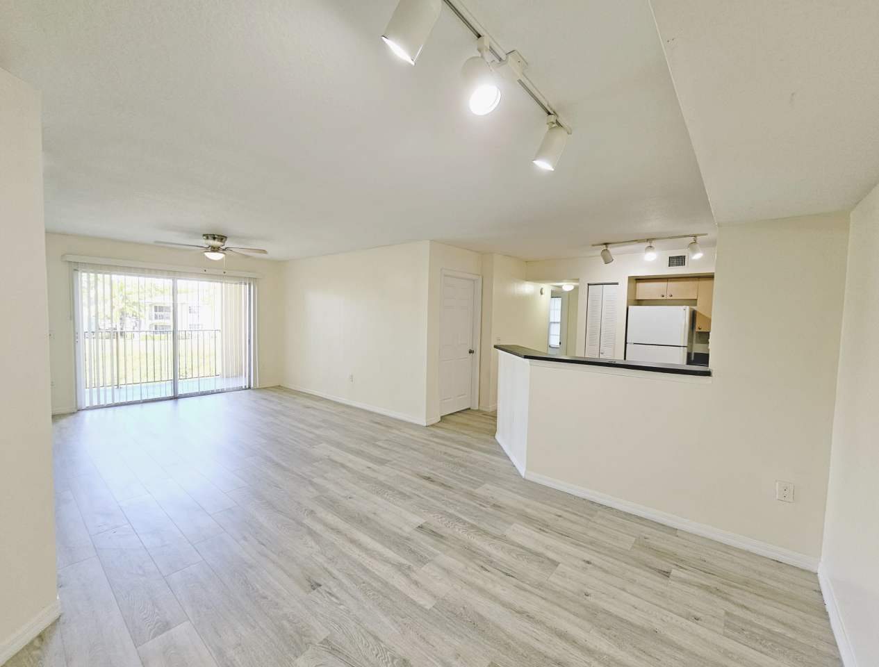 4151 San Marino Boulevard#208