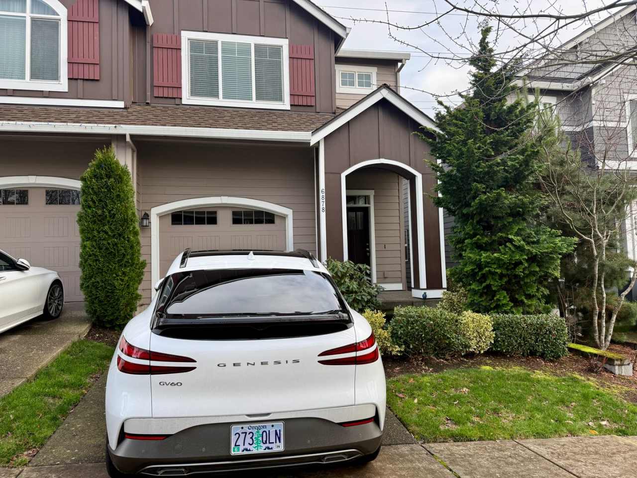 Awesome North Bethany TH w/ Air Con and private yard too.