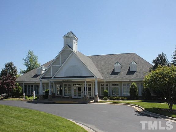 404 Sawgrass Hill Ct