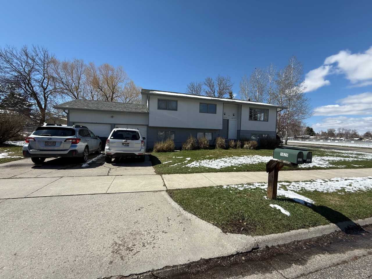 1625 South Rouse Avenue