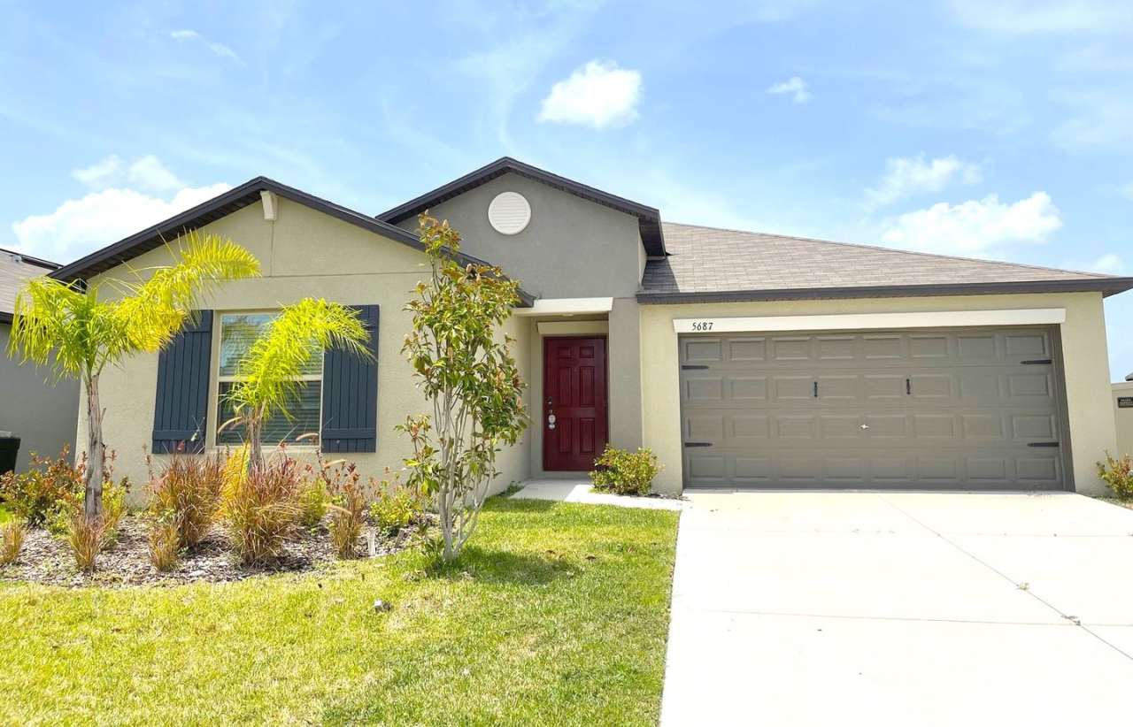 Lovely 4 Bedroom 2 Bath Home in Lakeland, FL