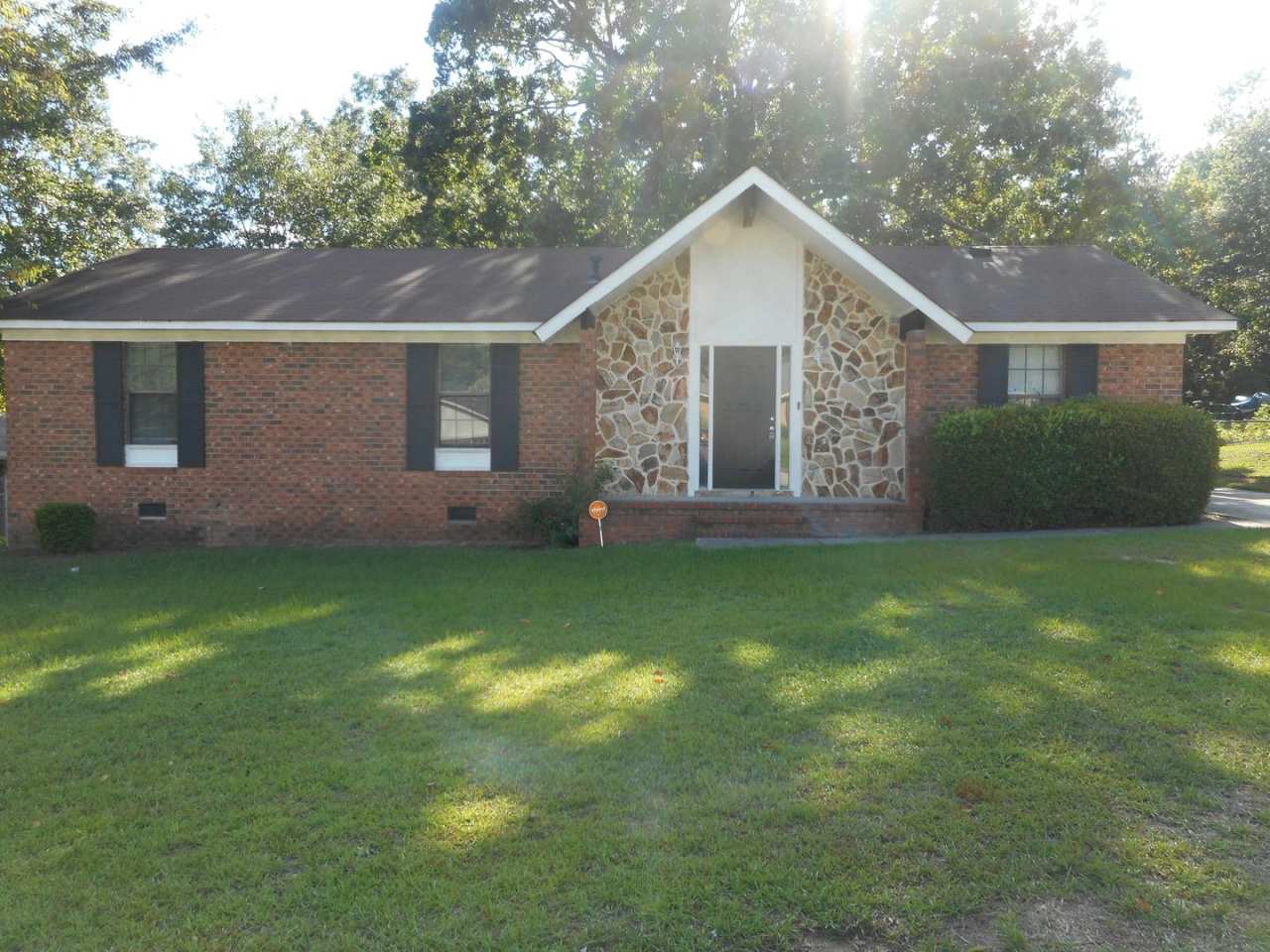 Charming 3 Bedroom 2 Bath In Hephzibah