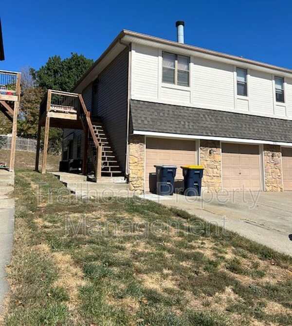 8702 NW 82nd Terrace