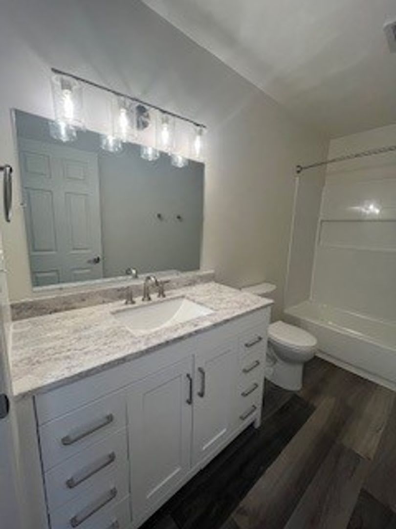 $1180 for Newly Renovated 1 bedroom in a 4 Bedroom Apartment in Downtown Blacksburg