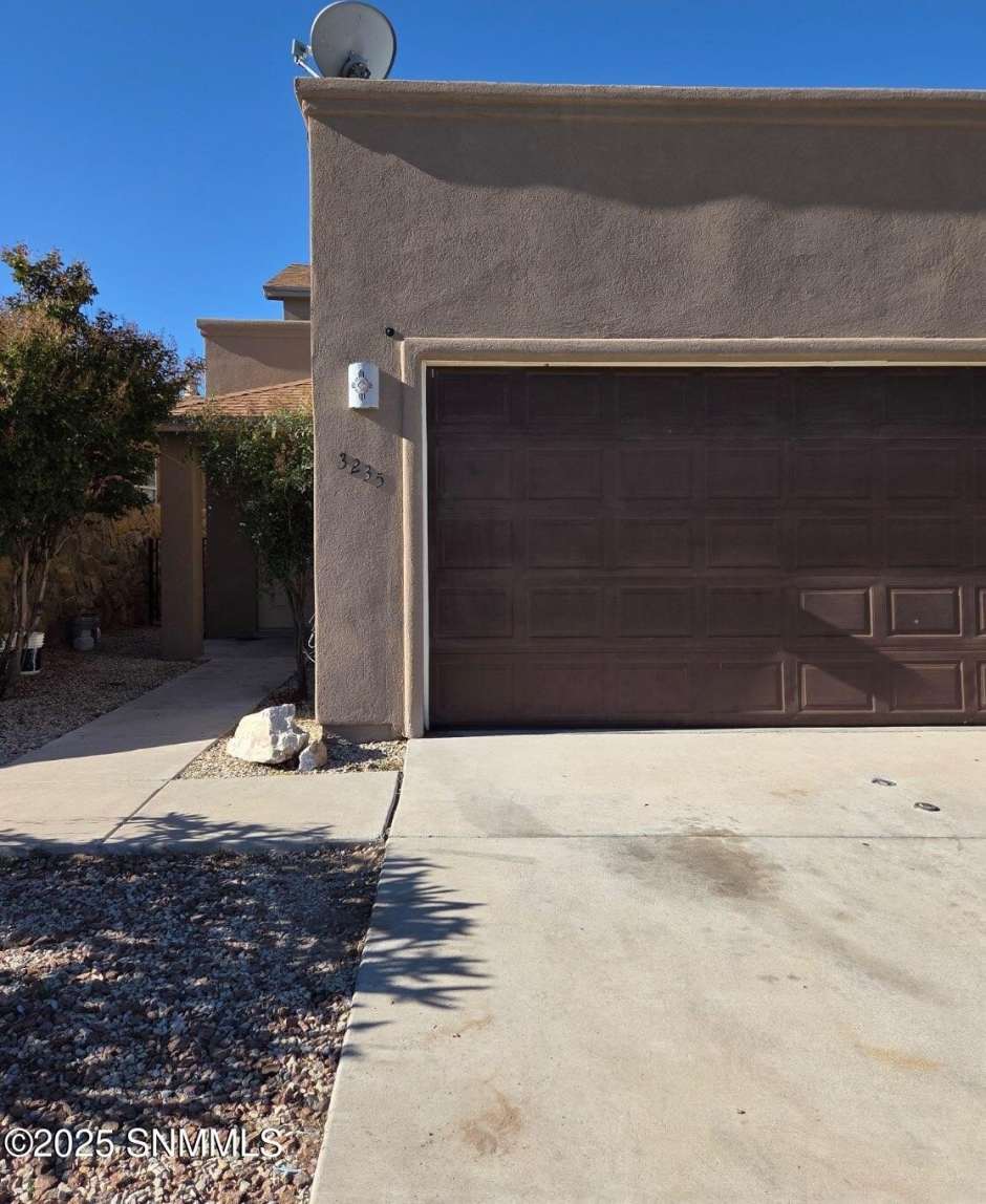 3235 Eagle Ridge Drive