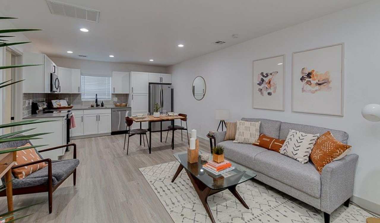 $599 Move in Special - Gorgeous, Open Concept Two Bed Two Bath near Old Town Scottsdale!