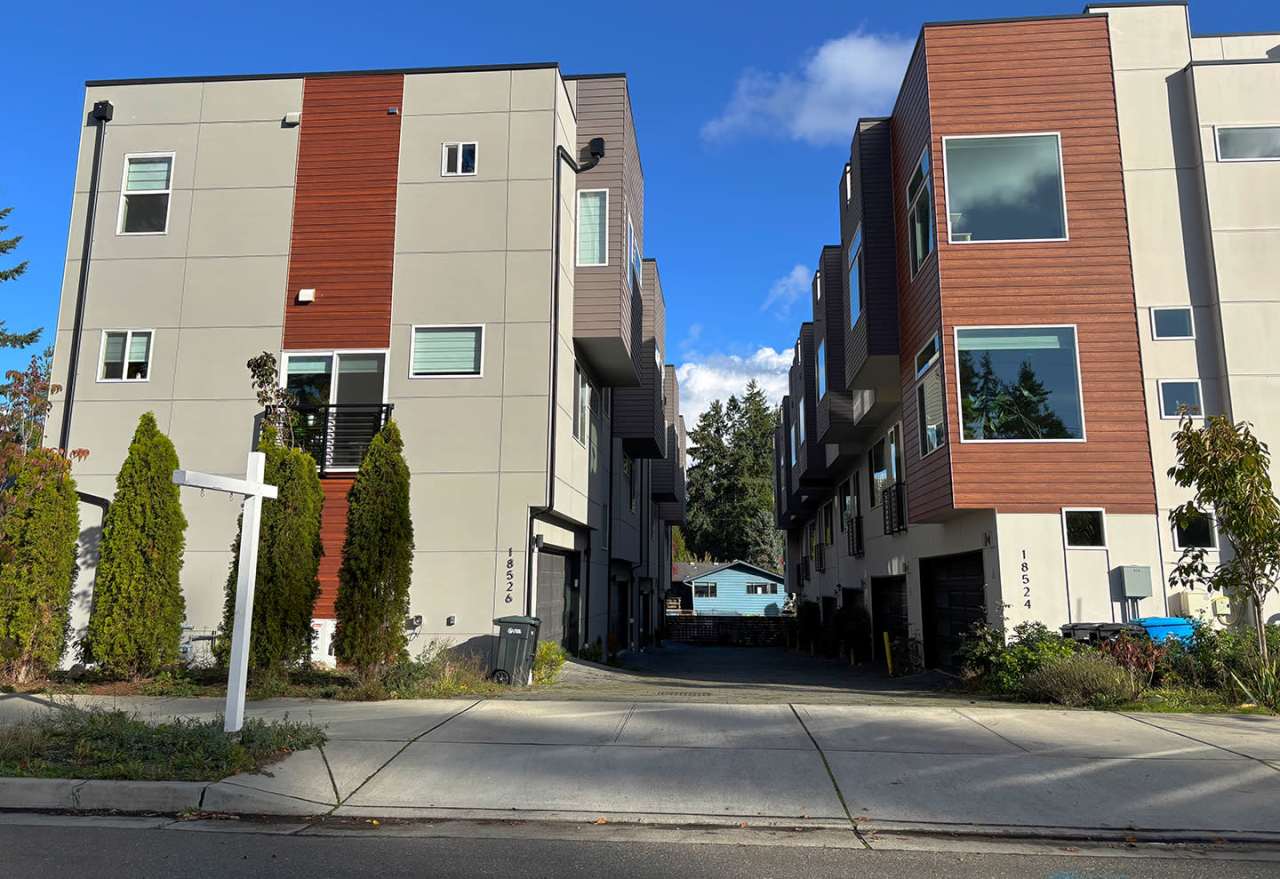 18526 Wallingford Ave N