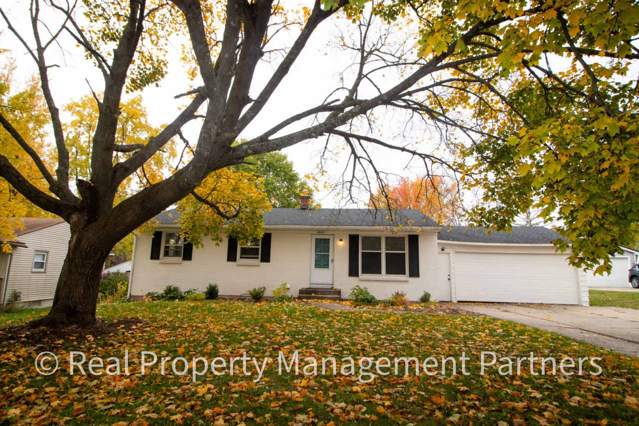 Fully Renovated 4 Bed, 2 Bath Home Near Breton Village