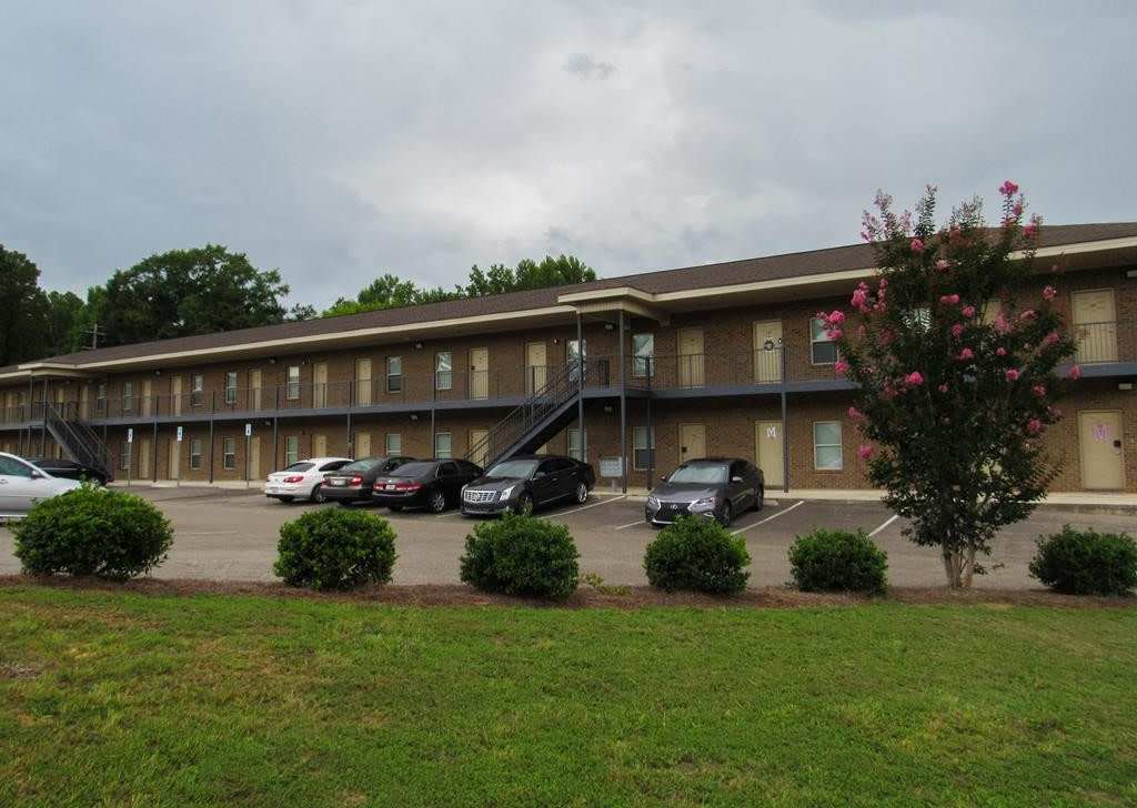 707 S Three Notch St