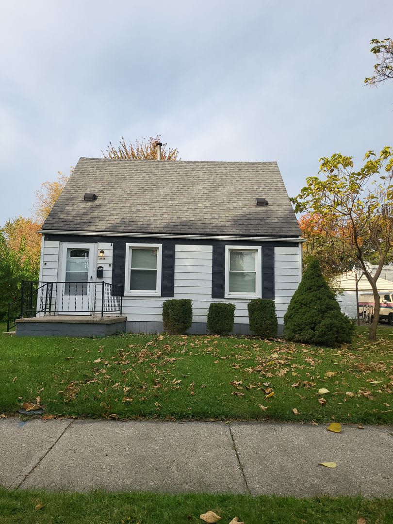 $1,150/month - 2 Bed 1 Bath in Roseville