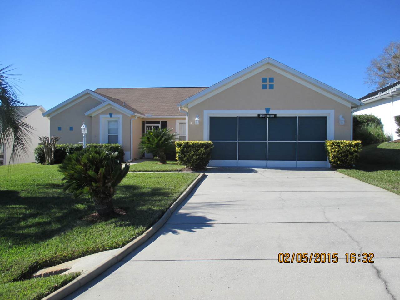 Lovely Oakwood Village Home