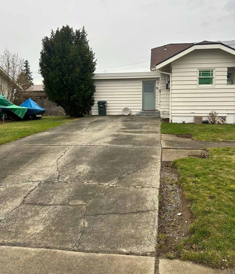Convenient Location 1 Bed, 1 Bath in Bellingham