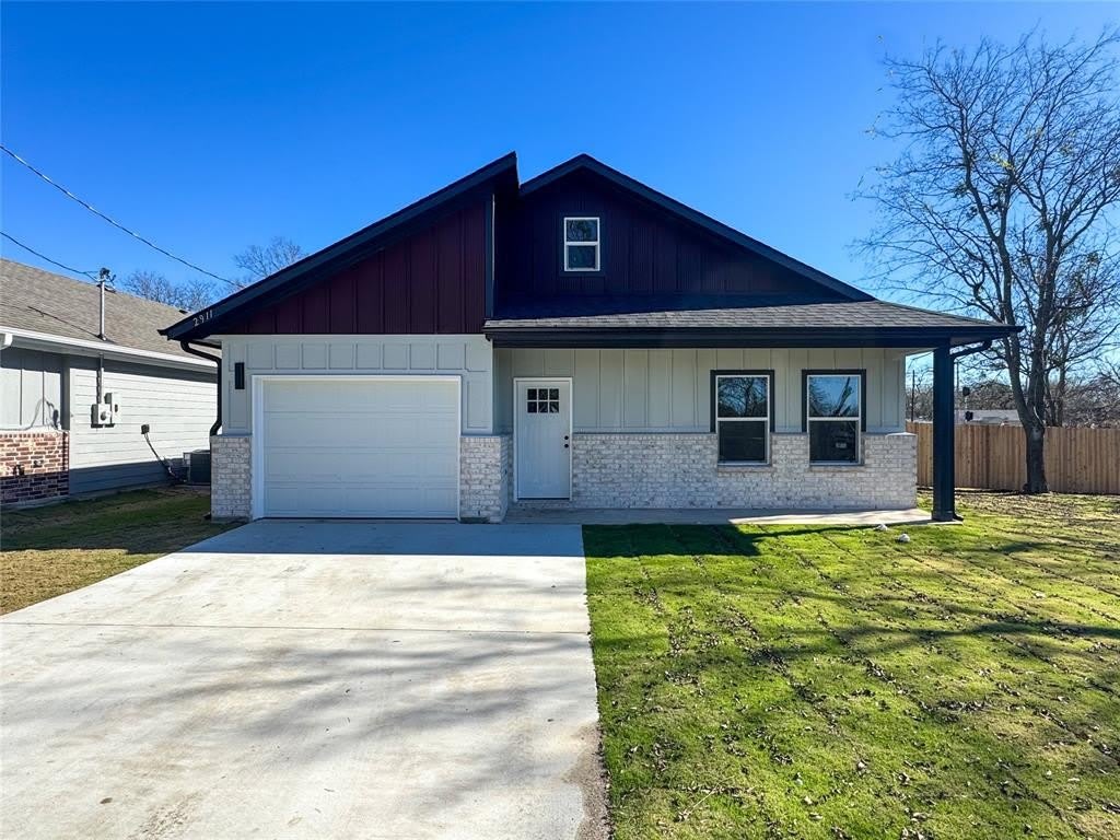 2911 Langford Street