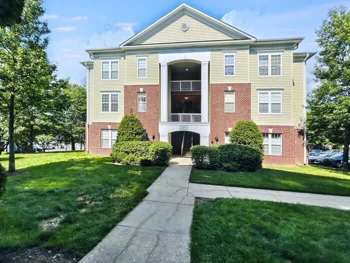 22668 Blue Elder Terrace