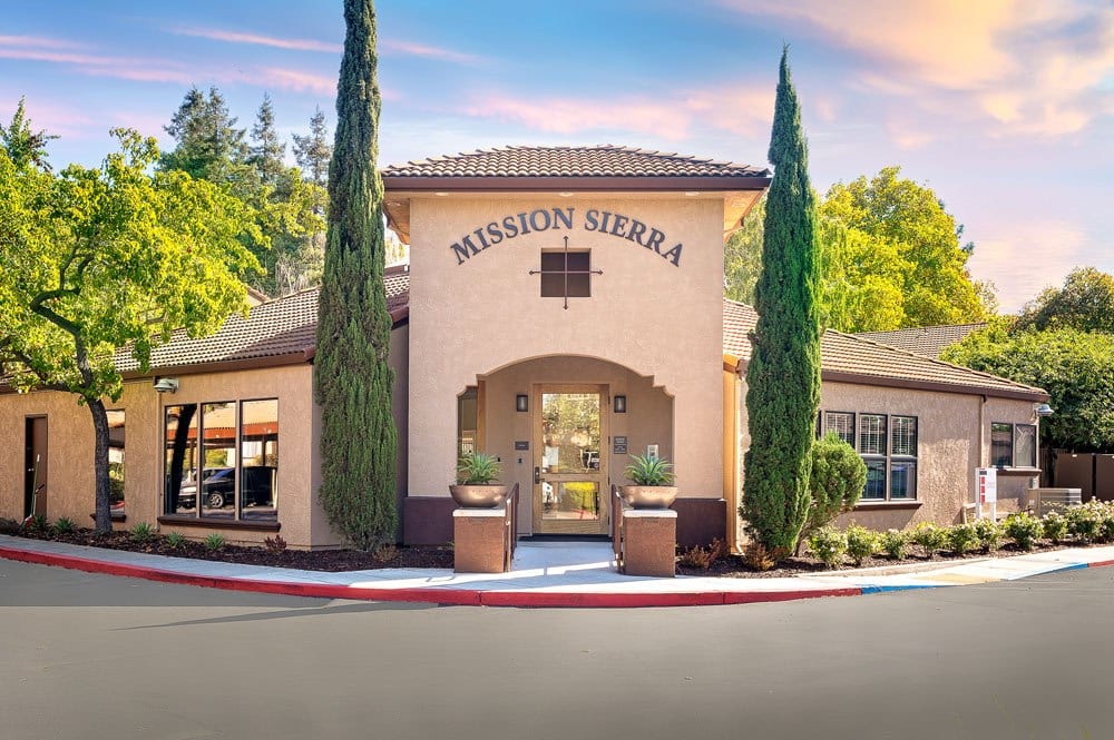 Mission Sierra Apartment Homes