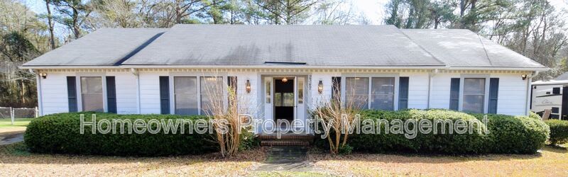 2347 Rolling Hill Dr.