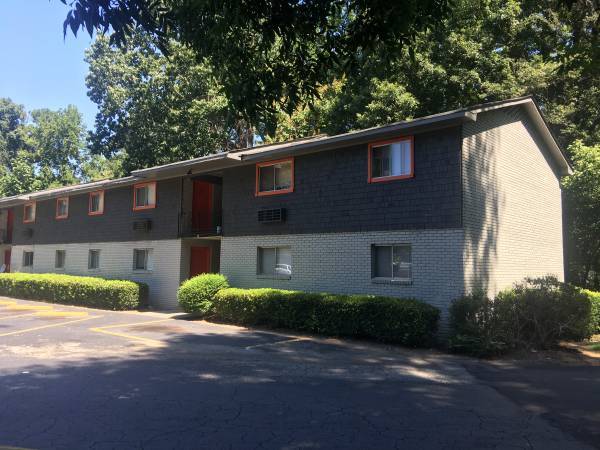 $500 OFF ON 1ST MONTH RENT!! $99.00 APPLICATION FEE!! ONLY ONE LEFT HURRY!!