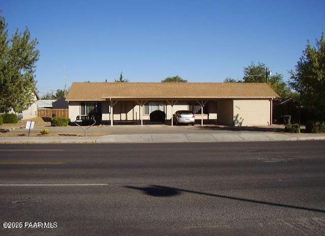 8000 E Lakeshore Drive unit: B