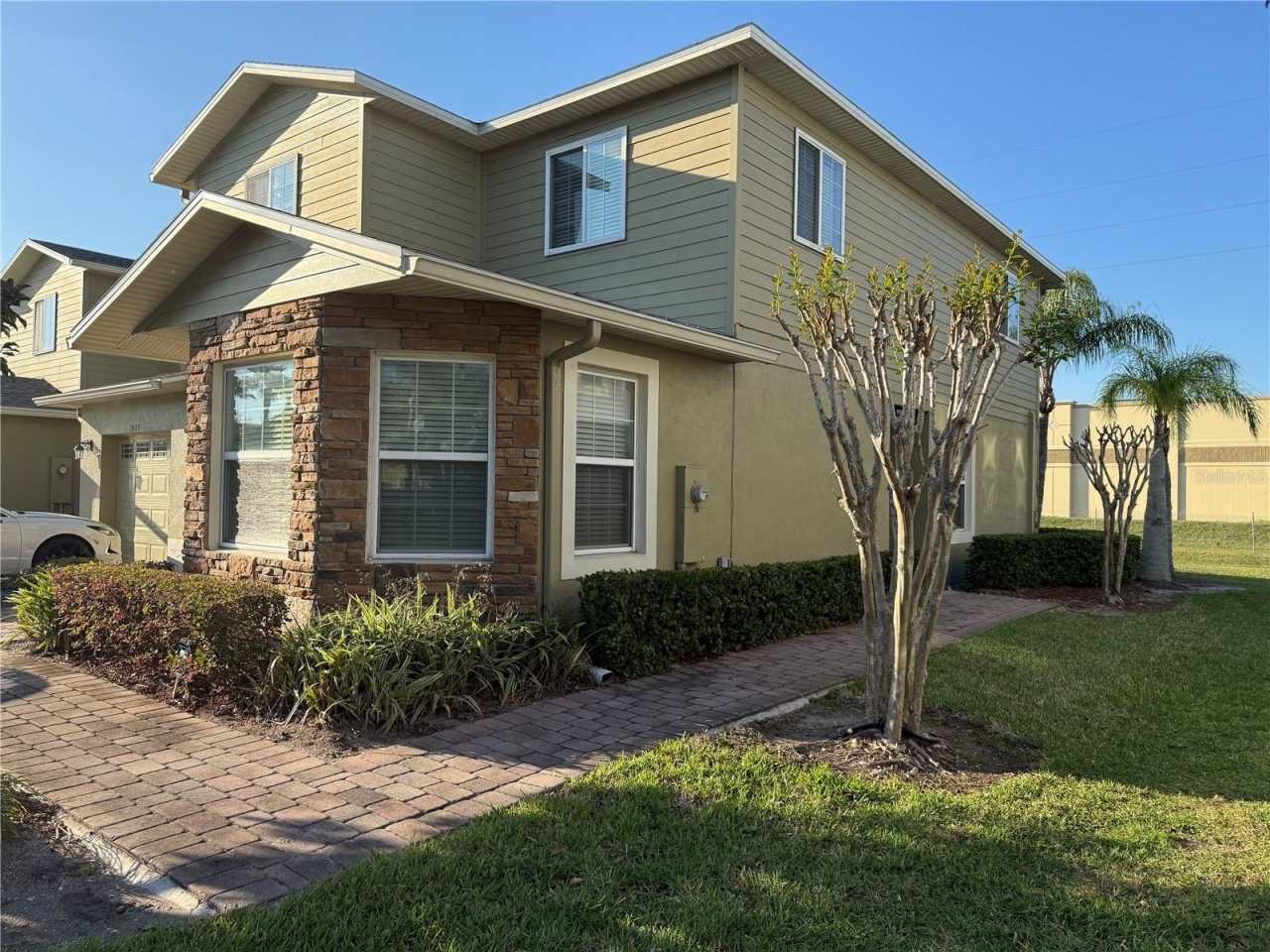 1939 CHATHAM PLACE DRIVE