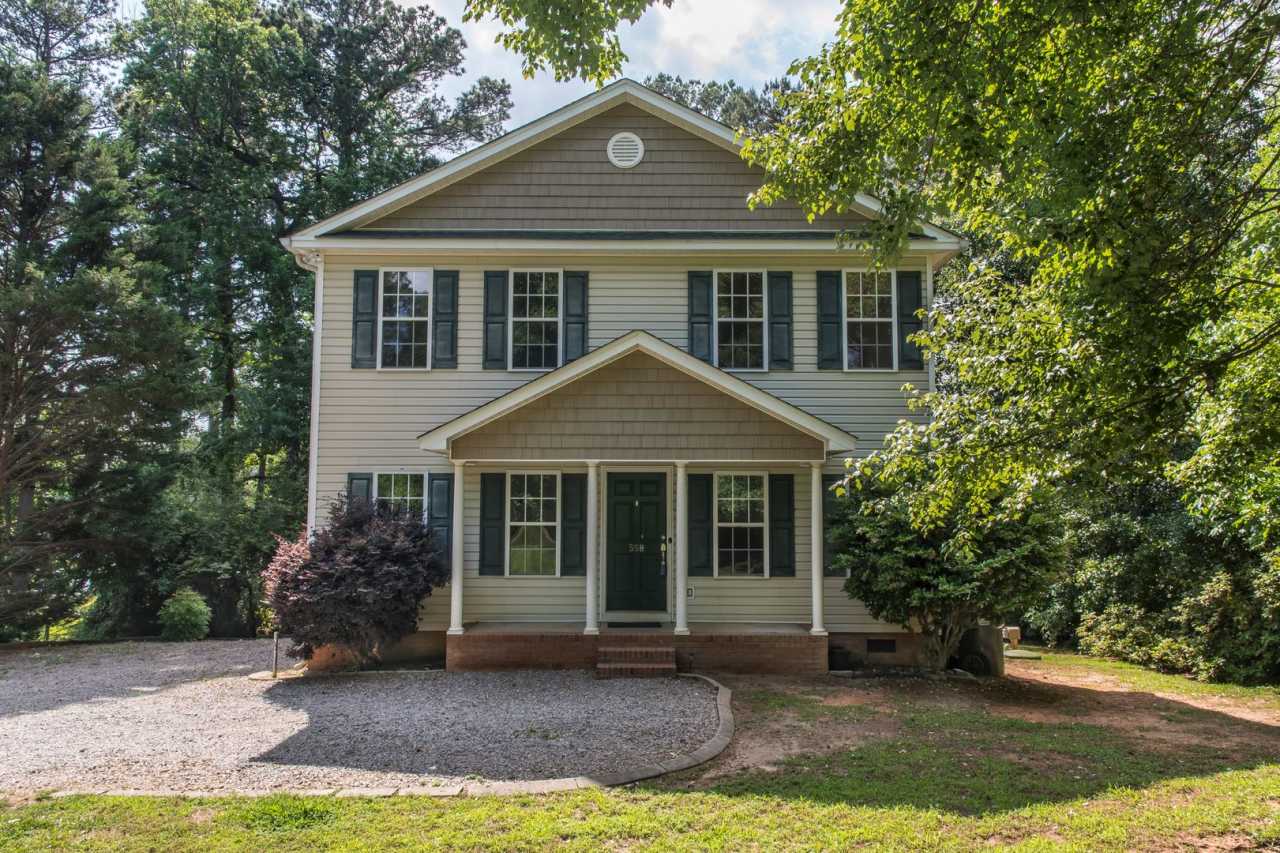 Rare opportunity to rent on LAKE MURRAY!