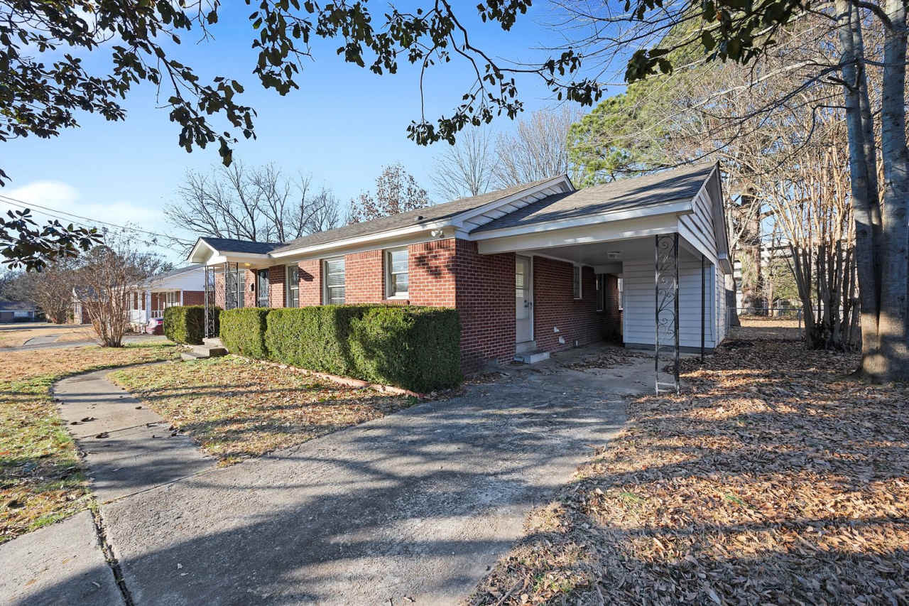 **AVAIL. NOW** The perfect blend of style and comfort