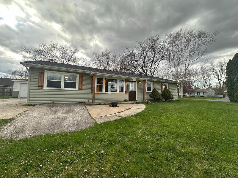 642 Oxford Rd