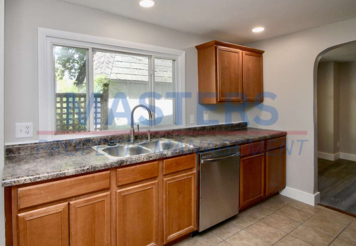 Limited-Time Offer: First Month’s Rent is 50% Off – Pets Welcome!