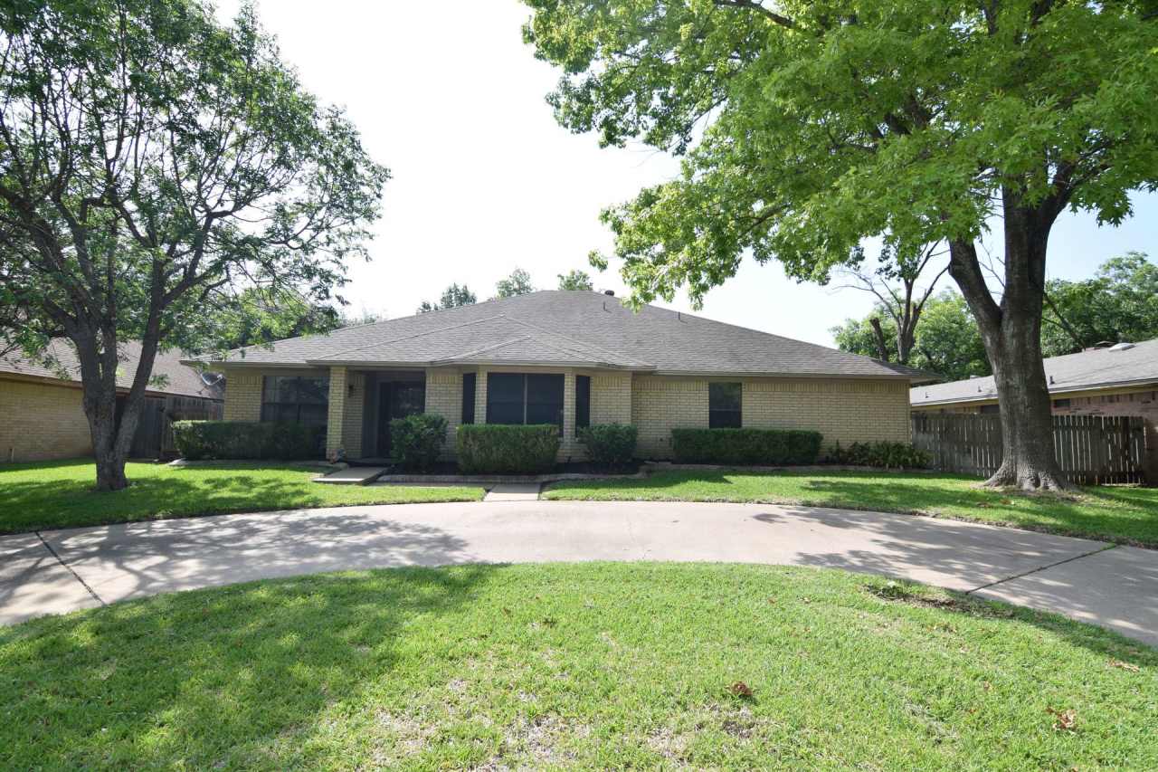 2433 Canyon Creek Dr