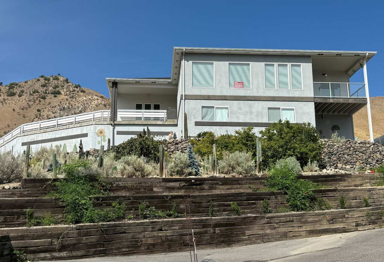 Now renting 3 bedroom House