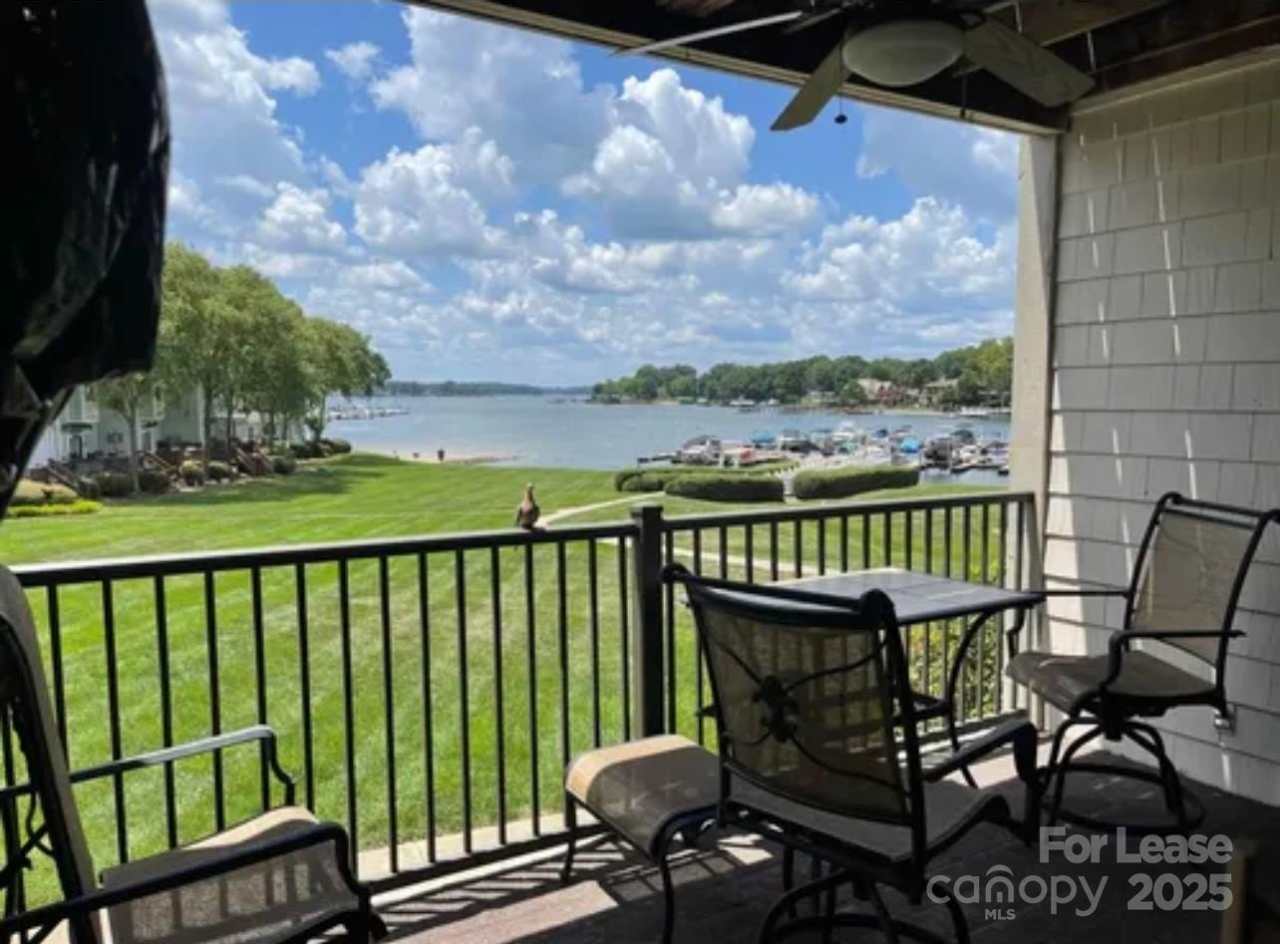 18701 Nautical Drive unit: 203