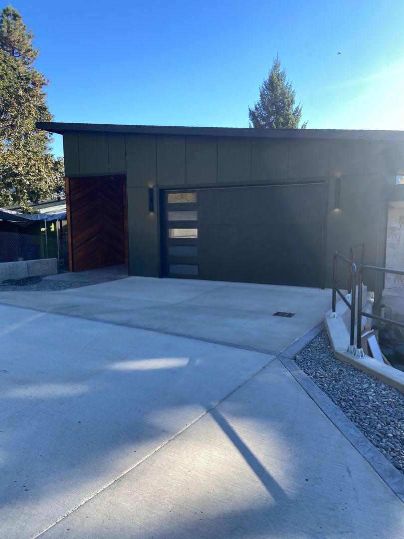 3 Bedroom | 2.5 Bath Home in White Salmon