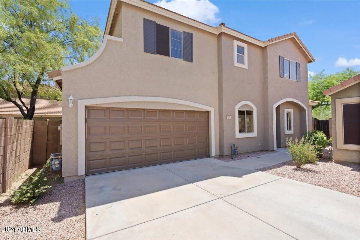 21828 N 40TH Place