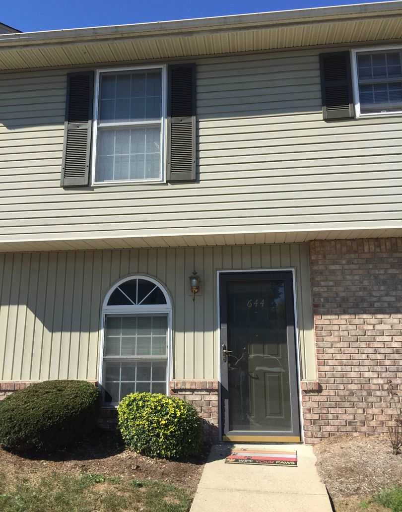 730 Sherwood Hills Dr.