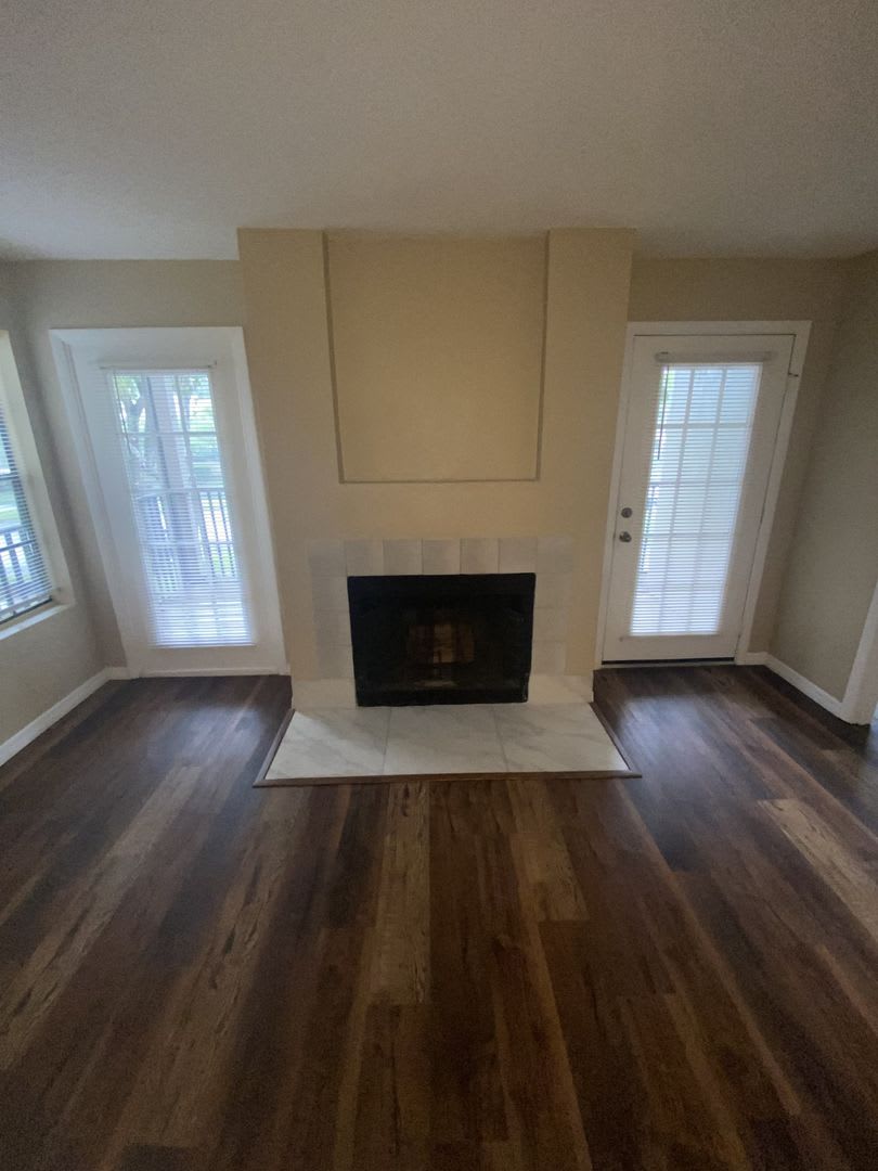 2 Bed 2 Bath Condo with fireplace!!!